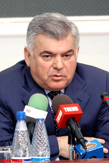 Azerbaijan's transport minister meets Georgian FM